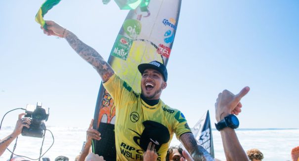 Gabriel Medina conquista Tri campeonato do Circuito Mundial de Surfe