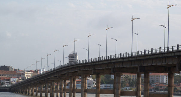 Ponte do São Francisco segue com obras e serviços de intervenção estrutural