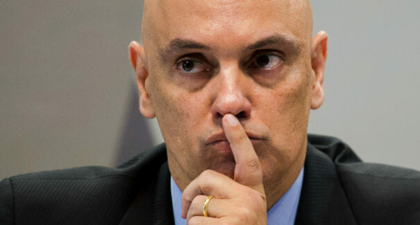 Ministro Alexandre de Moraes determina a prisão de ex-comandante da PM do DF