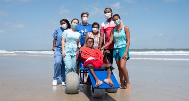 Aos 16 anos, paciente com Síndrome de Guillain-Barré vê o mar pela 1ª vez
