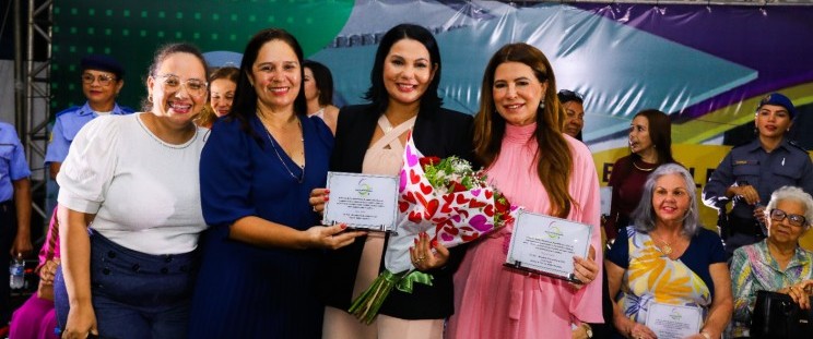 A comemoração dos seis anos de trabalho da Casa da Mulher Brasileira contou com uma homenagem a 21 mulheres que contribuíram com a luta por uma sociedade mais justa e com amplos direitos às mulheres - (foto: reprodução)