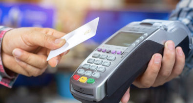 Cobrança de taxas nas máquinas de cartão terão limite segundo estabelece Banco Central