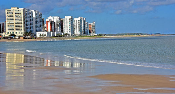 Laudo aponta que 14 trechos de praias da Grande São Luís estão impróprias para banho