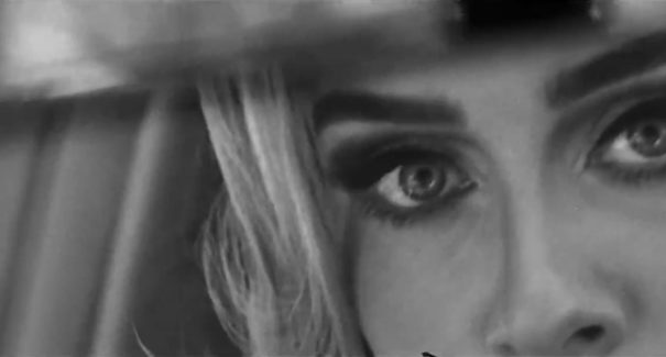 Adele lança trailer de sua nova música