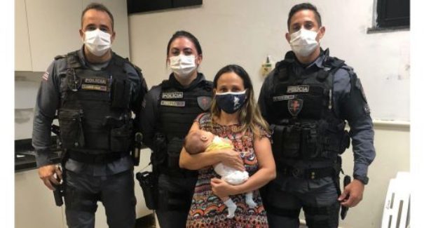 Engasgos em bebês precisam de atenção; veja dicas para evitar