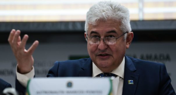 Ministro pede que corte no orçamento seja revisto “urgentemente”