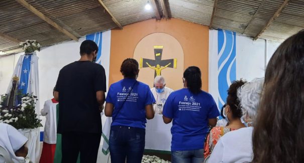 Igrejas celebram dia de Nossa Senhora Aparecida