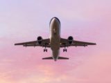 Pilotos e comissários de voo entram em greve nacional na segunda-feira (30)