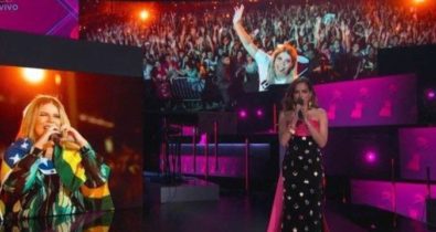 Anitta homenageia Marília Mendonça no Grammy Latino: “Viva a Marília Mendonça!”