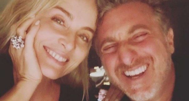Angélica e Luciano Huck vão apresentar Emmy Internacional 2021