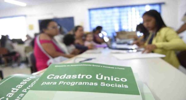 Denúncia: sem internet e atendimento nos CRAS de São Luís