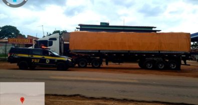 Operação de 24h da PRF apreende caminhões transportando madeira ilegalmente