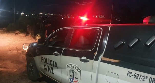 Mulher é presa suspeita de integrar grupo especializado em roubo a banco
