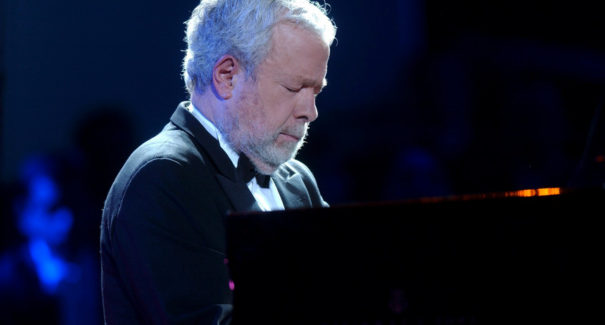 Morre Nelson Freire, maior pianista brasileiro, aos 77 anos