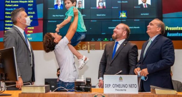 Lei garante sessão adaptada para autistas nos cinemas do Maranhão