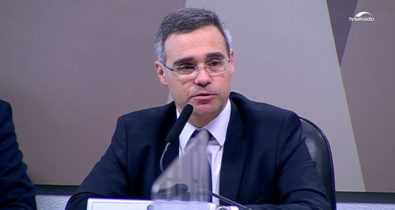 CCJ faz sabatina para escolha de André Mendonça como ministro do STF
