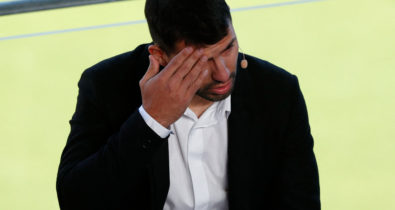 Aguero anuncia aposentadoria do futebol aos 33 anos