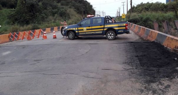 PRF informa interdição de trecho da BR-135 para obras no viaduto no Itaqui