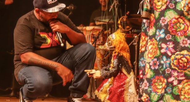 Toada Groove faz show hoje em evento da UNE