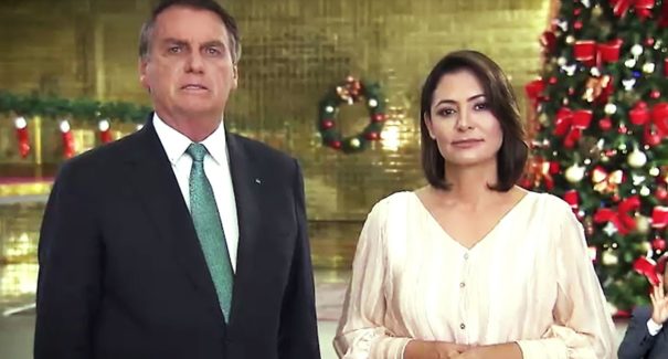 Bolsonaro faz pronunciamento em rede nacional de rádio e TV