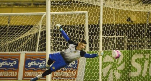 VÍDEO: Sampaio Corrêa anuncia contratação de goleiro para temporada 2022