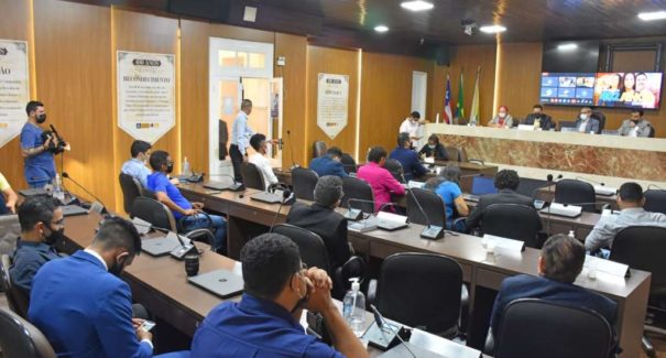Presidente do SET é ouvido na CPI do Transporte Público