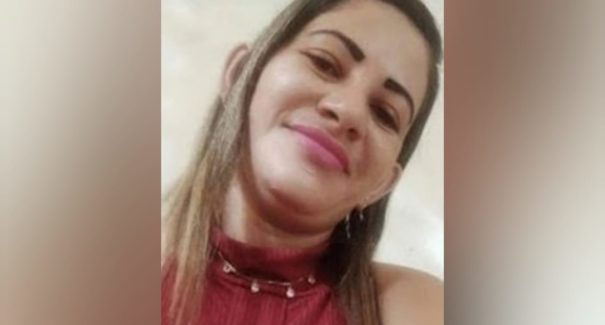 Mulher é degolada pelo companheiro em Lago da Pedra
