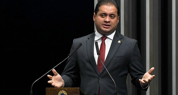 Weverton solicita à Queiroga medicamentos contra gripe e Covid