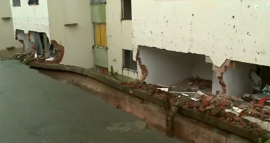 Muro desaba e atinge apartamentos de residencial “Minha Casa, Minha Vida”