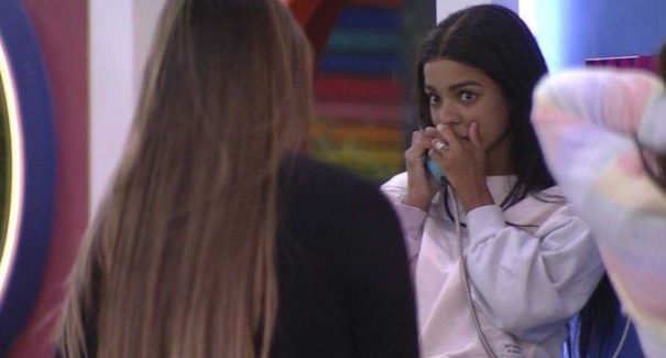 Brunna atende o Big Fone e indica Gustavo ao paredão