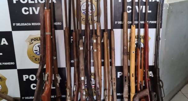 Polícia fecha fábrica clandestina de arma de fogo durante operação