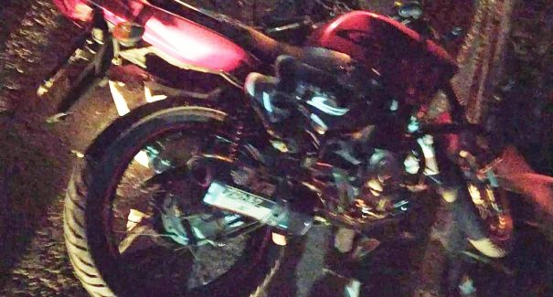 Colisão entre duas motocicletas deixa um morto, na BR-135