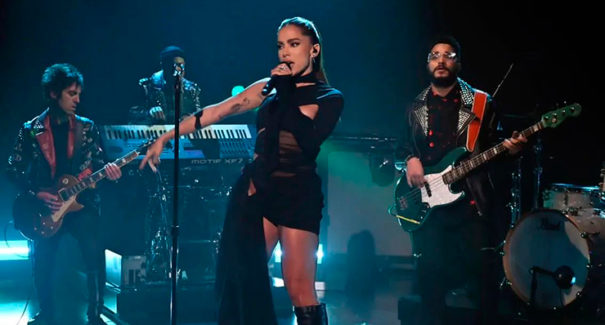 Anitta brilha em entrevista a Jimmy Fallon: “a maior estrela brasileira”