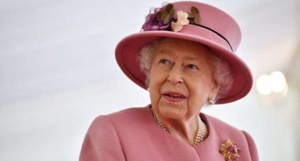 Elizabeth II deixa carta na Austrália que não pode ser lida até 2085