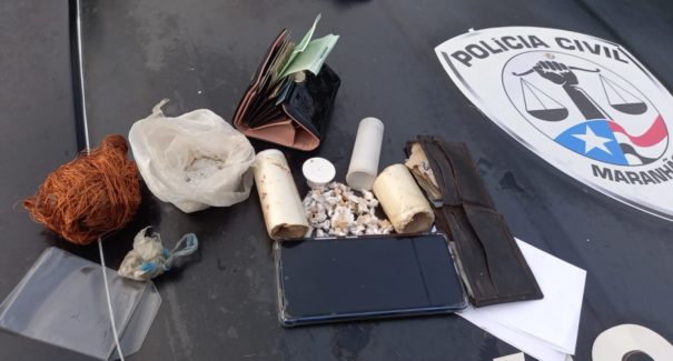 Cinco pessoas são presas suspeitas pelo crime de tráfico de drogas