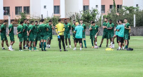 Sampaio se prepara para estreia no returno do estadual