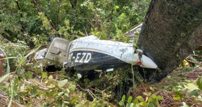 Avião de pequeno porte tenta decolar e cai no município de Balsas