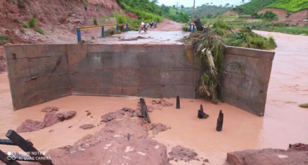 Chuvas fortes deixam rastro de destruição em Marajá do Sena