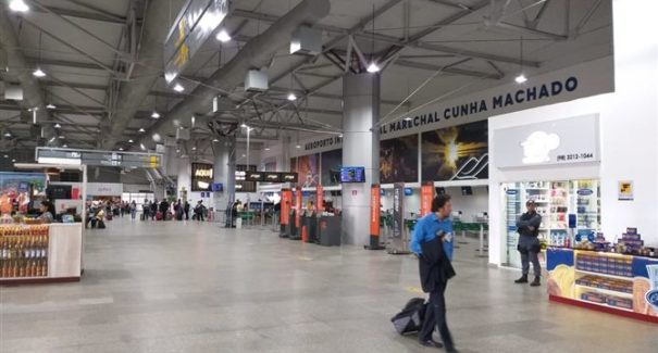 Brasil autoriza a entrada de estrangeiros não vacinados contra a Covid