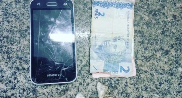 Homem é preso suspeito pelo crime de tráfico de drogas em Santo Amaro