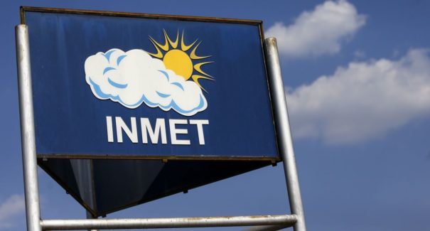 Inmet lança alerta de perigo com chuvas intensas no litoral do Nordeste