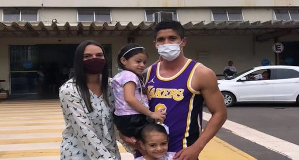 Jogador maranhense que fugiu da Ucrânia chega a Imperatriz
