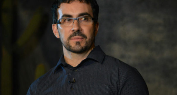 Conta no Instagram do Padre Fábio de Melo é hackeada