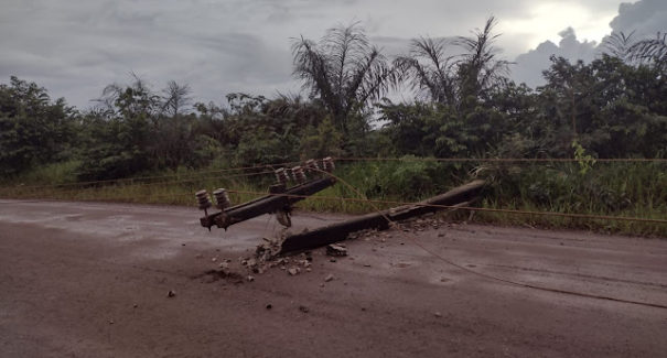 Homem morre eletrocutado após queda de poste em estrada do Maranhão