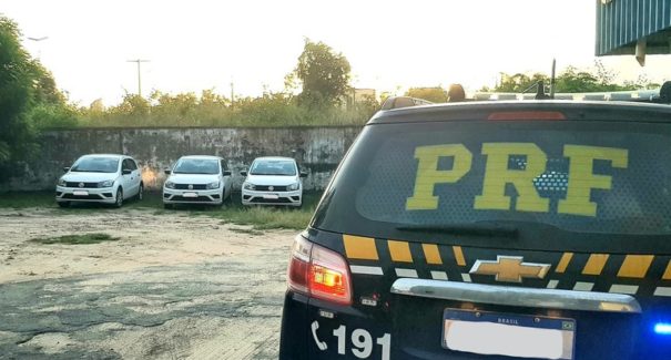 Polícia Rodoviária Federal recupera 10 veículos e desmonta esquema criminoso