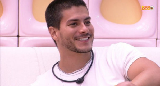 BBB22: Arthur Aguiar volta para a casa nesta quinta-feira (7)