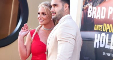 Britney Spears anuncia que está grávida: “Espalhando muita alegria”