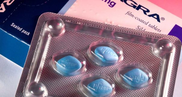 Forças armadas aprovaram compra de 35 mil comprimidos de Viagra