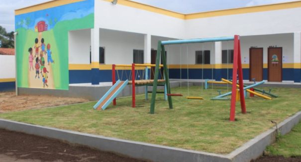 Prefeita Val Cunha inaugura primeiro Centro Educacional Infantil de Serrano