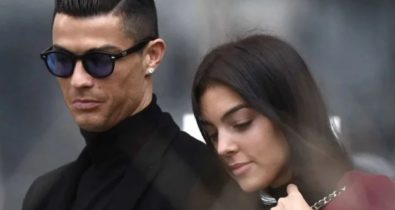 Cristiano Ronaldo lamenta morte de um dos gêmeos